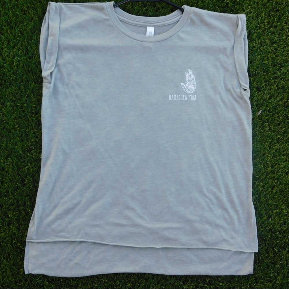Grey yoga shirt